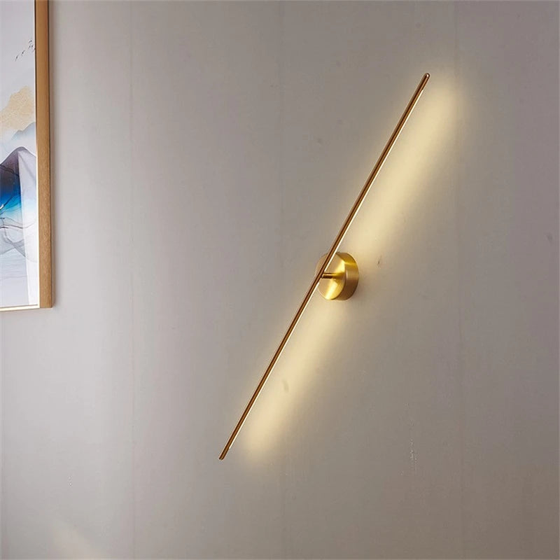 Tivora Veyra Wall Light
