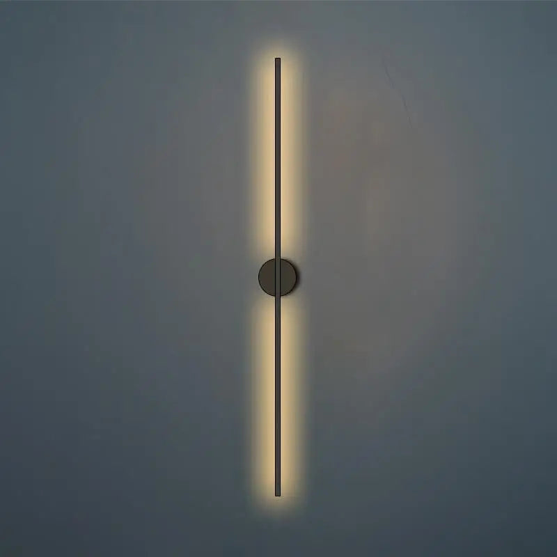 Tivora Veyra Wall Light