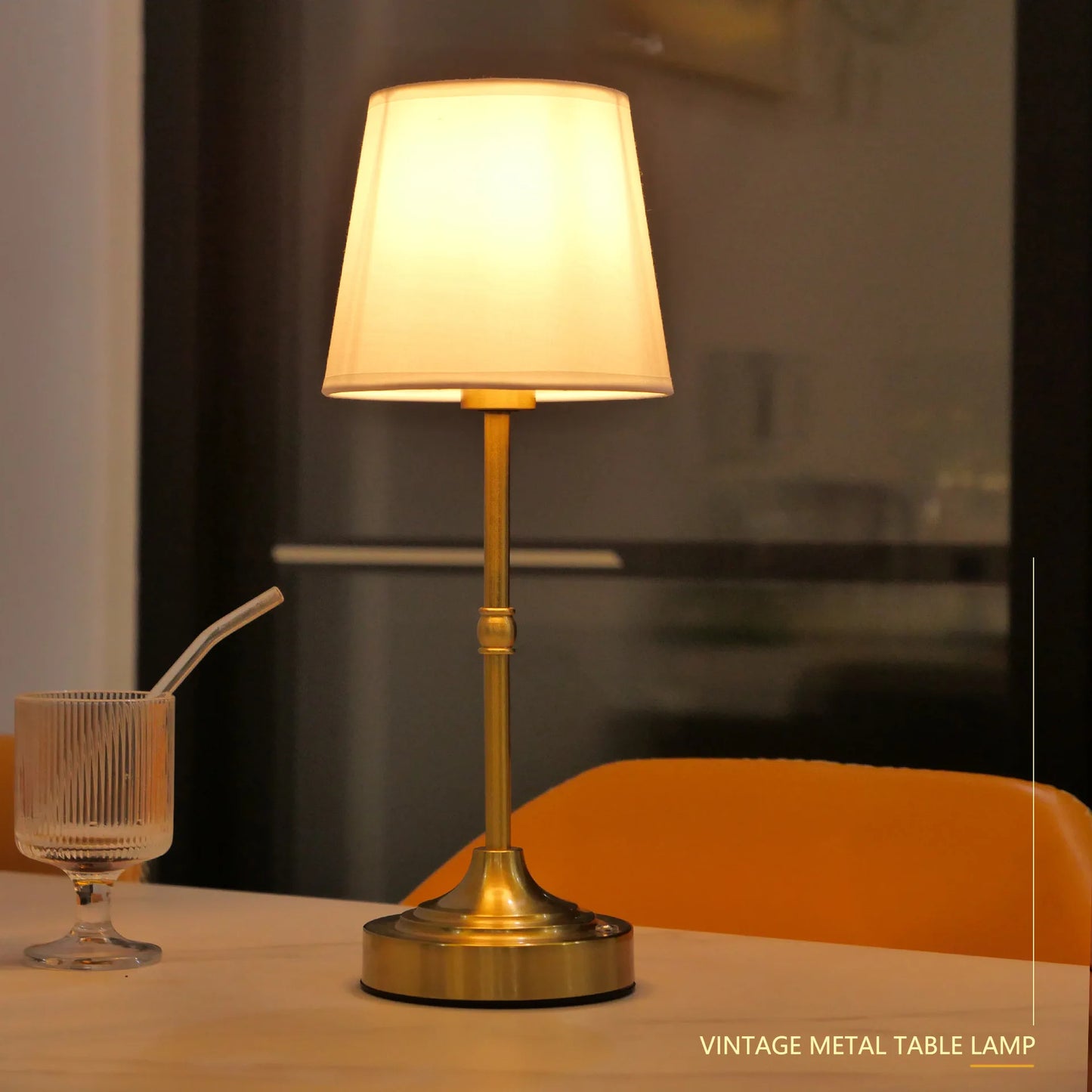 Tivora Aurelle Traditional Lamp