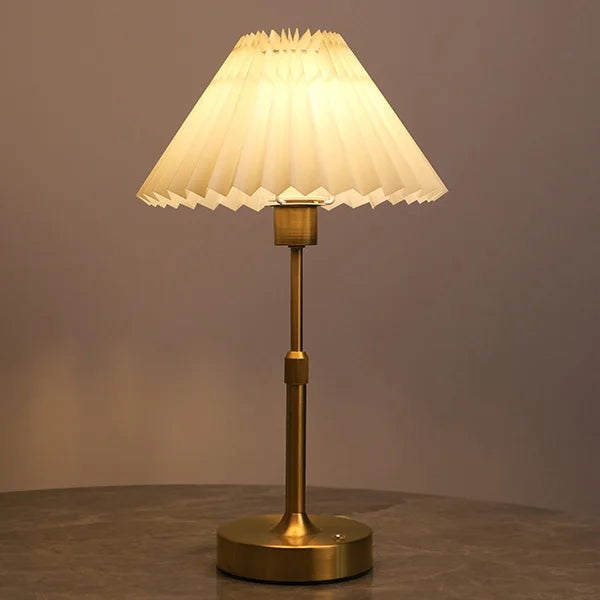 Tivora Élan Pleated Lamp
