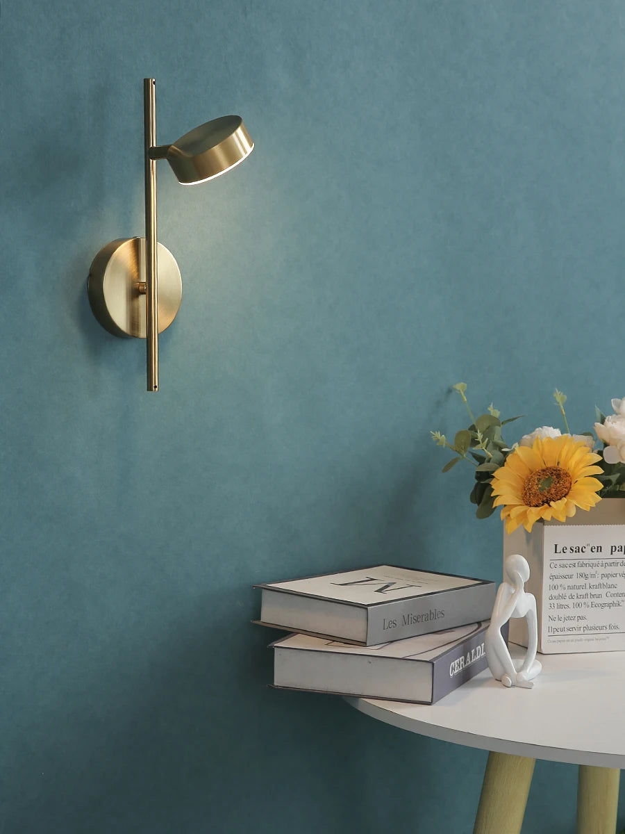 Tivora Axis Wall Lamp