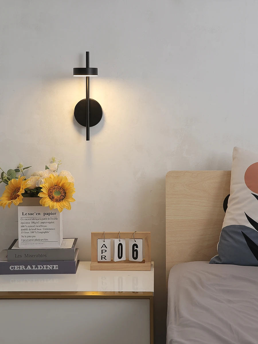 Tivora Axis Wall Lamp