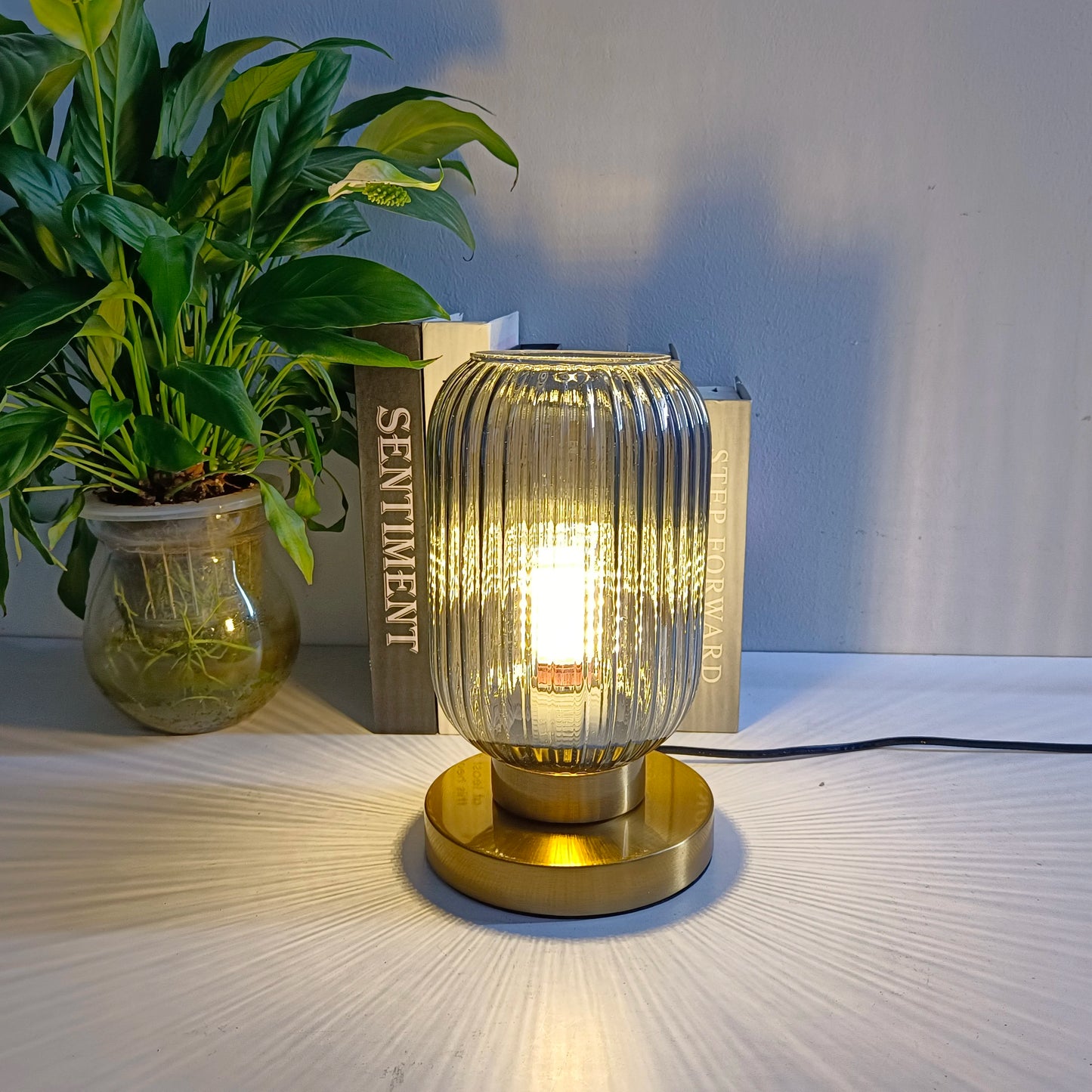Tivora Lioren Mid Century Modern Table Lamp
