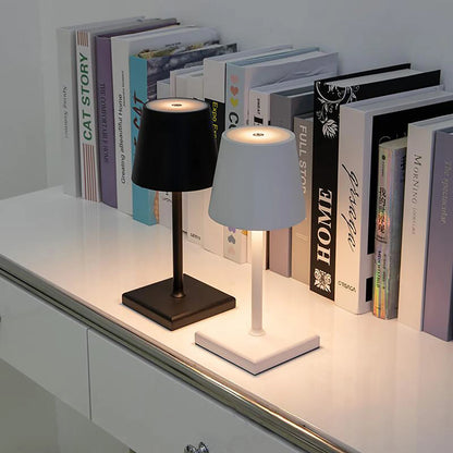 Tivora Solenne Table Lamp